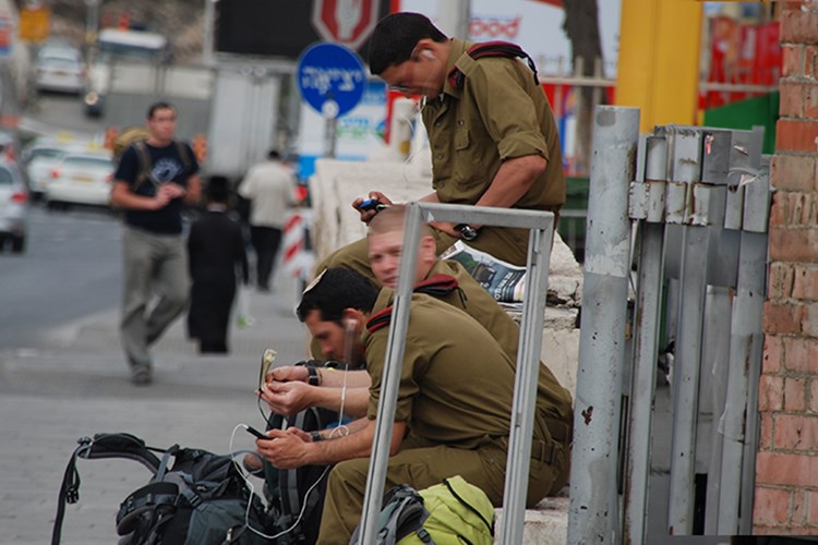 מכון האוניברסיטה הפתוחה לחקר יחסי חברה-צבא